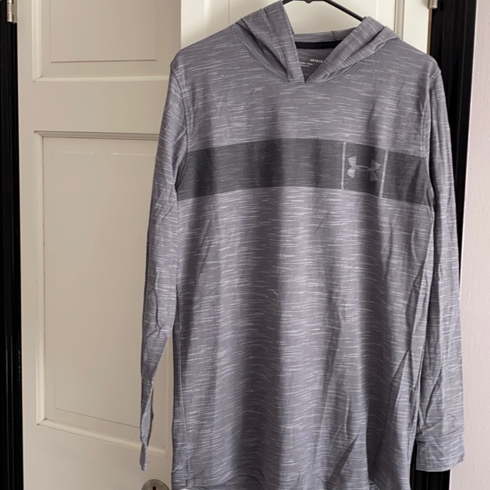 Under Armour cotton/polyester gray hoodie shirt.